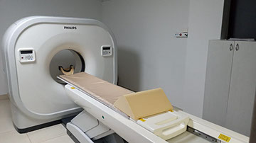 29244654_10215819293661134_5119497304818614243_n360x203